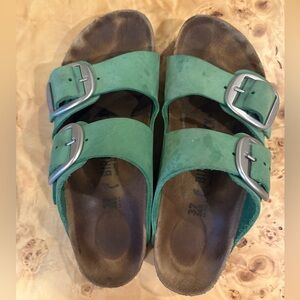 Green suede Birkenstock Arizona